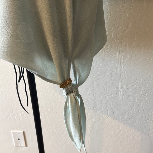 Donna Karan Green Blouse with Relaxed Tie Front - Picture 3 of 10